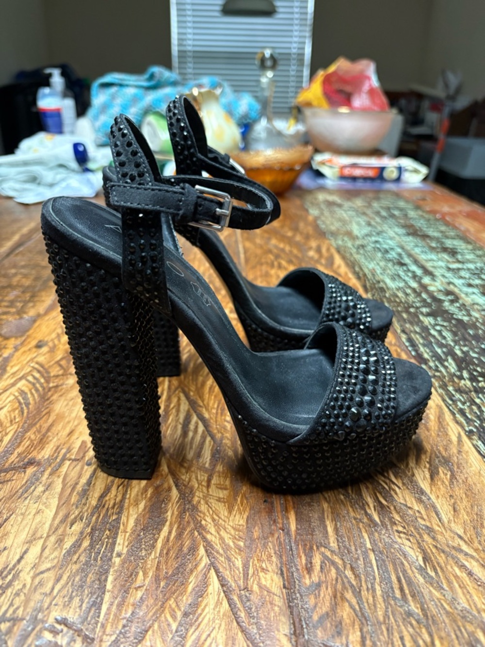 Y2K Aldo Black Mini Rhinestone Studded Platform Ankle-Strap Leather Heels Size 6 - Picture 5 of 11